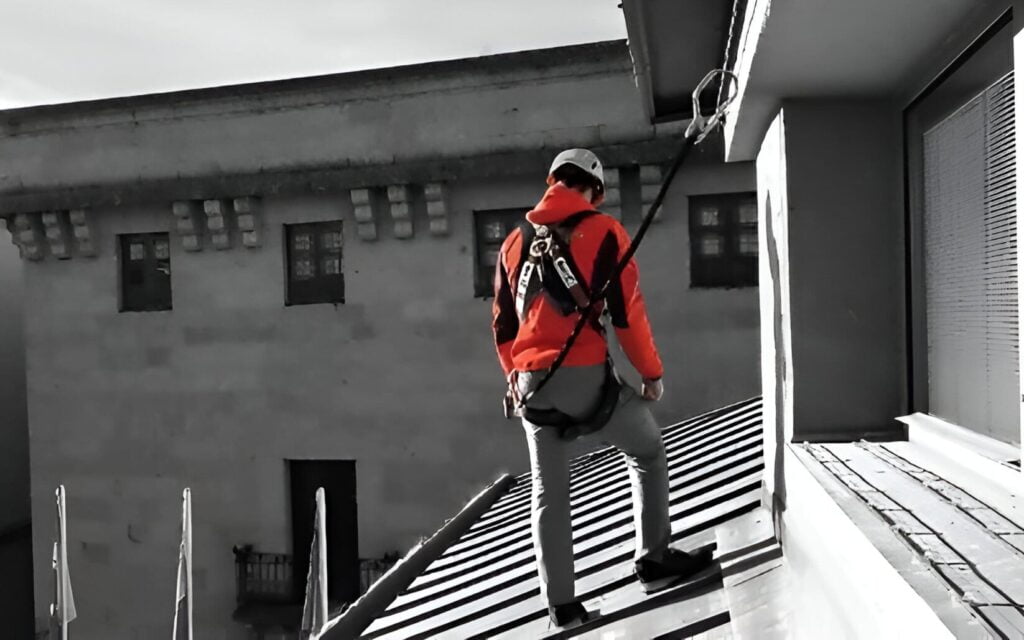 travelfix-sistema-anticaídas-linea-de-vidas